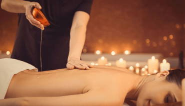 Hot Oil Massage Service in Dubai
